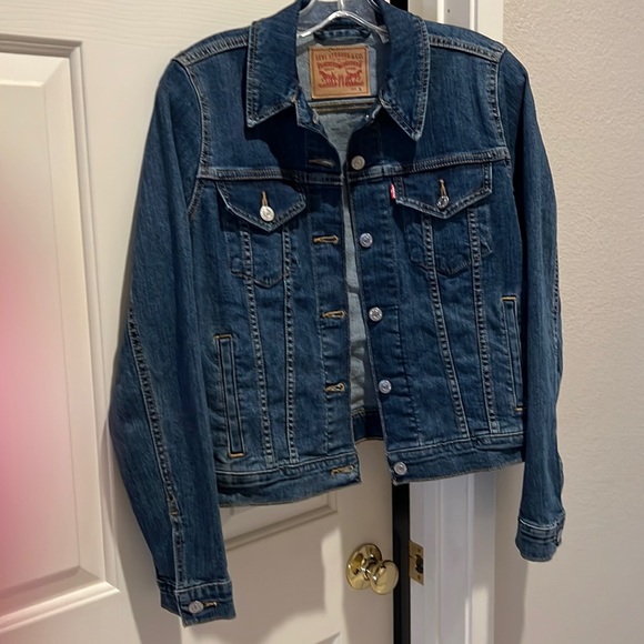 Levi Strauss Jean jacket - Picture 2 of 8